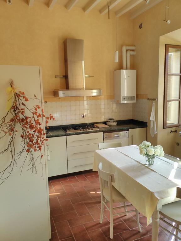 Lauretta Apartment โบลเกริ ภายนอก รูปภาพ